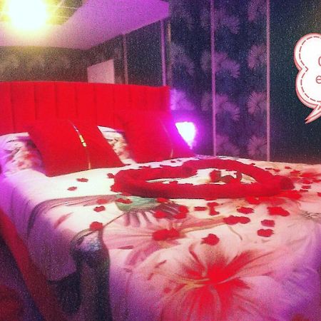 Romantisme Et Glamour 2 Avec Spa , Clim Et Jardin Dijon Dış mekan fotoğraf