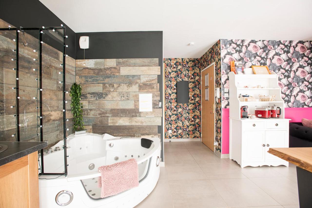 Romantisme Et Glamour 2 Avec Spa , Clim Et Jardin Dijon Dış mekan fotoğraf
