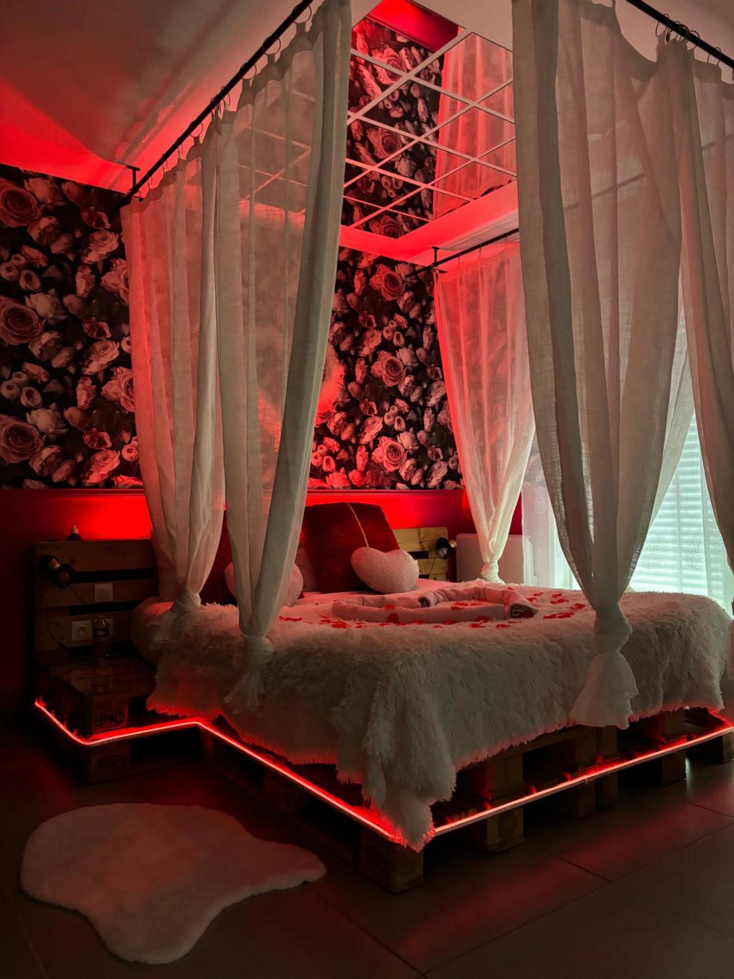 Romantisme Et Glamour 2 Avec Spa , Clim Et Jardin Dijon Dış mekan fotoğraf